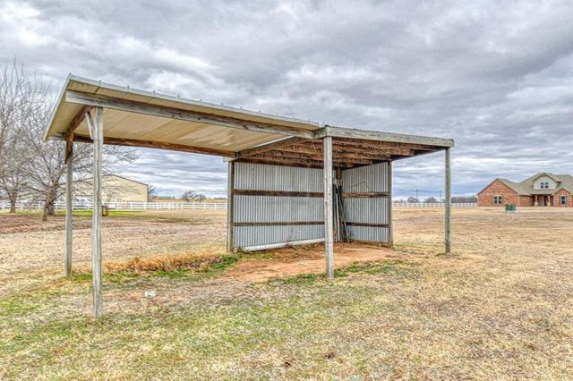 17902 Lexie Lane, Lexington, OK 73051