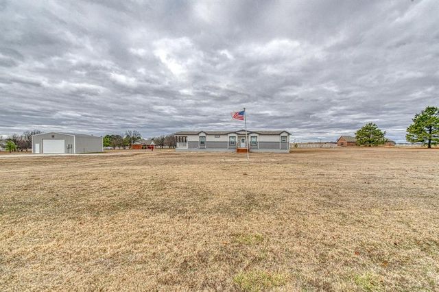 17902 Lexie Lane, Lexington, OK 73051
