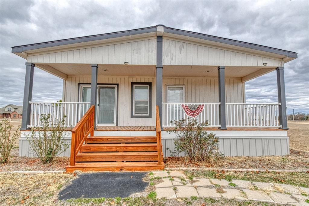 17902 Lexie Lane, Lexington, OK 73051