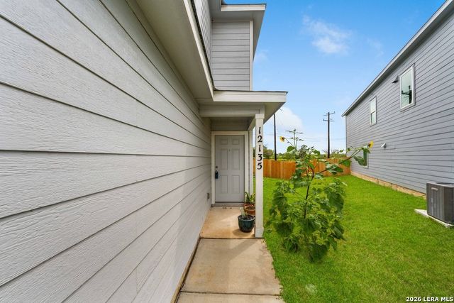 12135 Floral Blossom, Converse, TX 78109