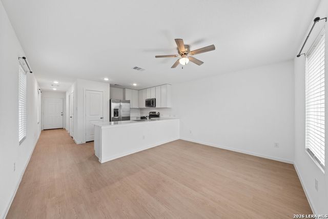 12135 Floral Blossom, Converse, TX 78109