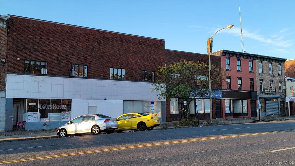 245 Broadway, Newburgh, NY 12550 — exterior
