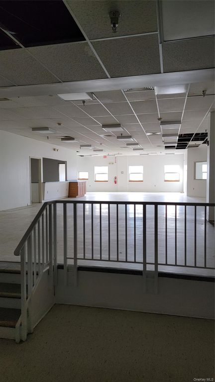 245 Broadway, Newburgh, NY 12550 — photo 3