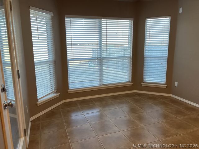 4762 S 203rd East Avenue, Broken Arrow, OK 74014