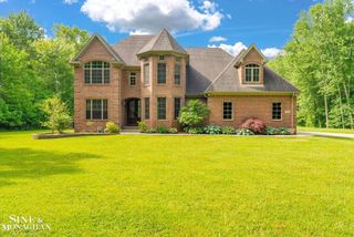 7329 Lindsey Road, China Twp, MI 48054