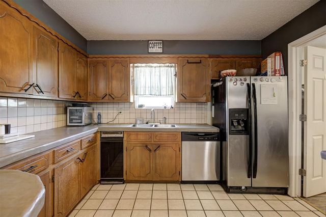 34304 Lake Road, Shawnee, OK 74801