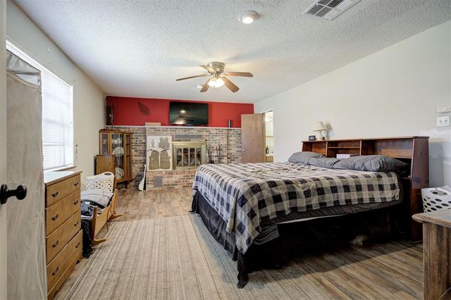 34304 Lake Road, Shawnee, OK 74801