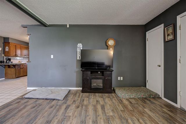 34304 Lake Road, Shawnee, OK 74801