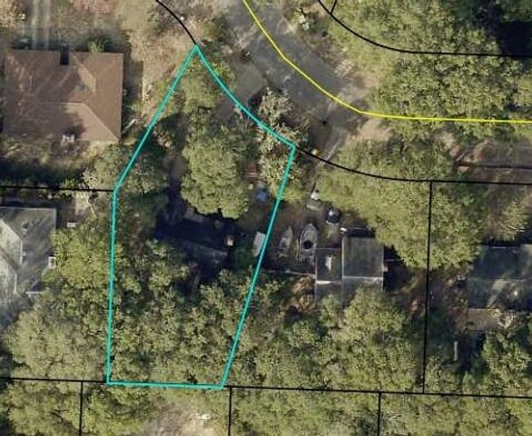 111 Beverly Drive, Niceville, FL 32578