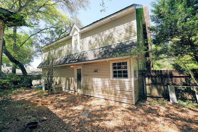111 Beverly Drive, Niceville, FL 32578