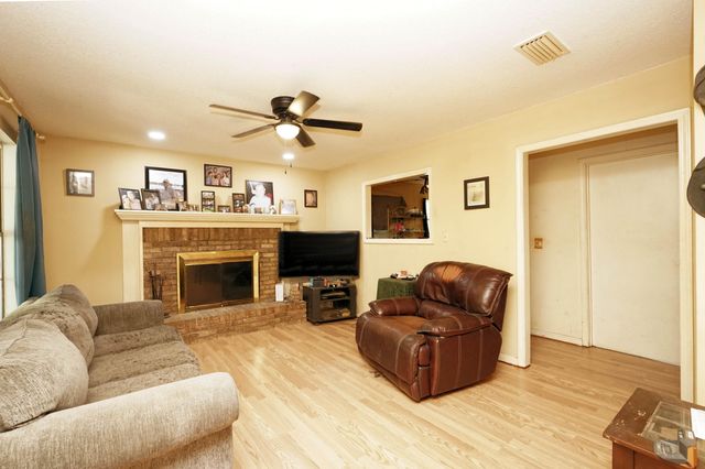 111 Beverly Drive, Niceville, FL 32578