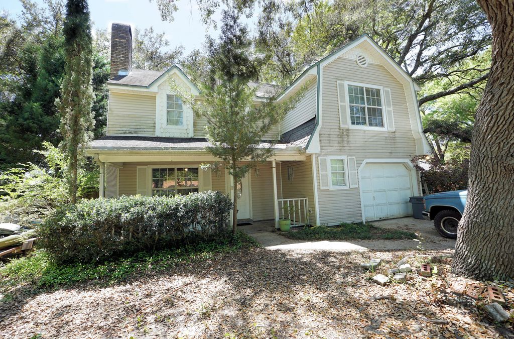 111 Beverly Drive, Niceville, FL 32578