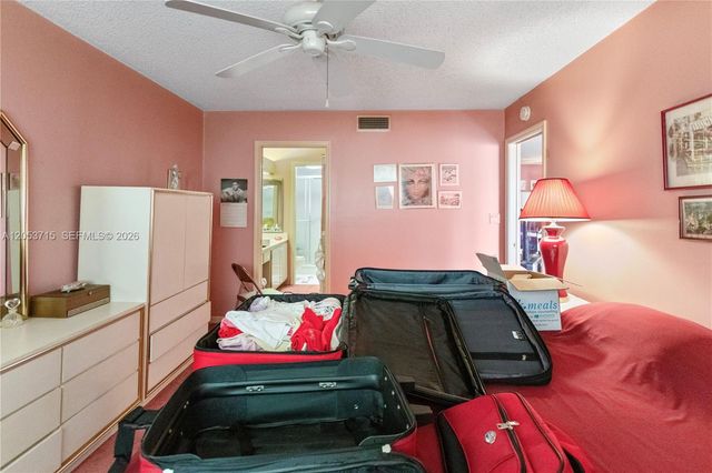 10830 W Clairmont Circle 206, Tamarac, FL 33321