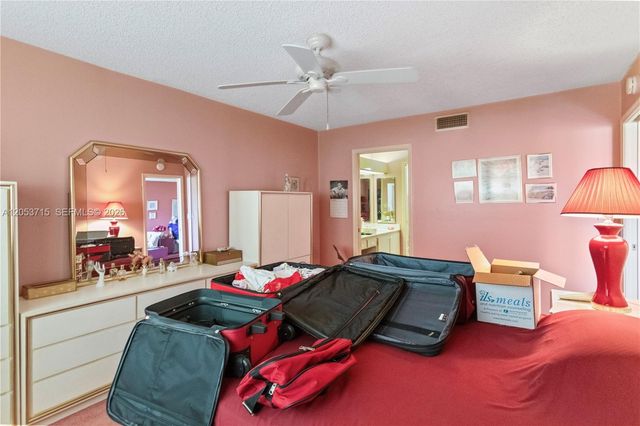 10830 W Clairmont Circle 206, Tamarac, FL 33321
