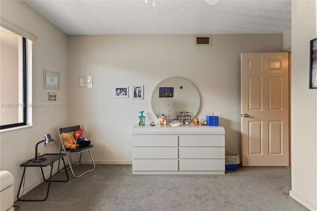 10830 W Clairmont Circle 206, Tamarac, FL 33321