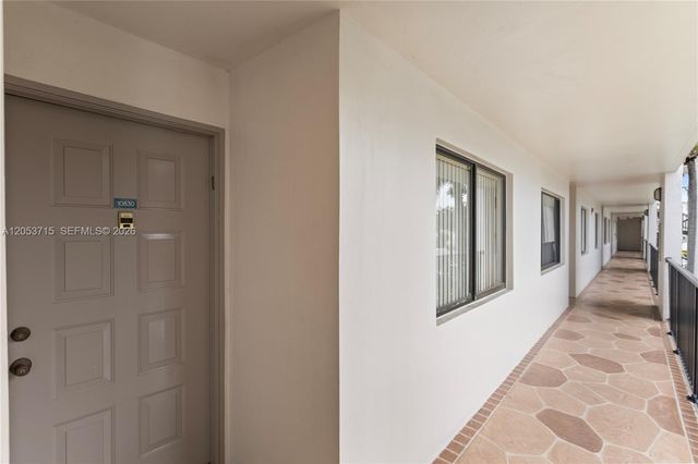 10830 W Clairmont Circle 206, Tamarac, FL 33321