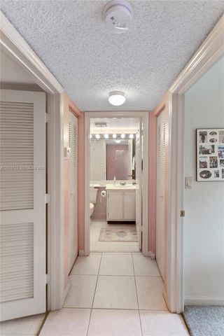 10830 W Clairmont Circle 206, Tamarac, FL 33321
