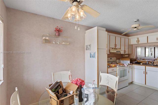 10830 W Clairmont Circle 206, Tamarac, FL 33321