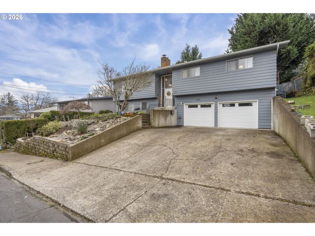 1470 AERIAL Way Se, Salem, OR 97302