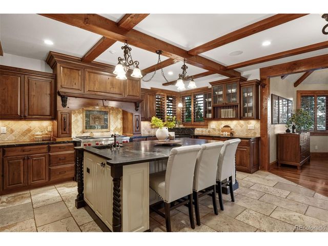 5700 Amber Ridge Dr, Castle Pines, CO 80108