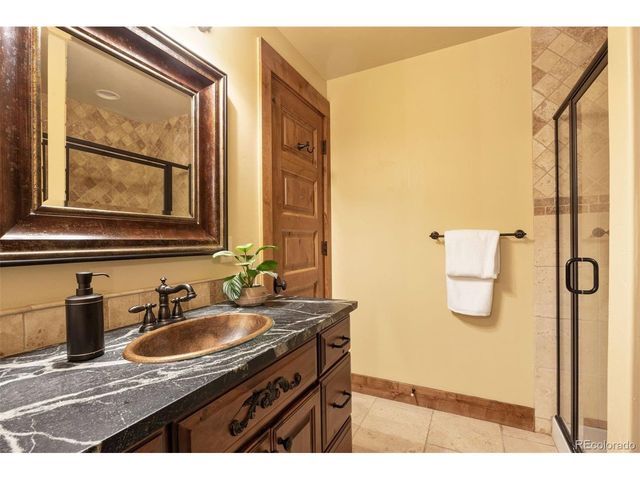 5700 Amber Ridge Dr, Castle Pines, CO 80108