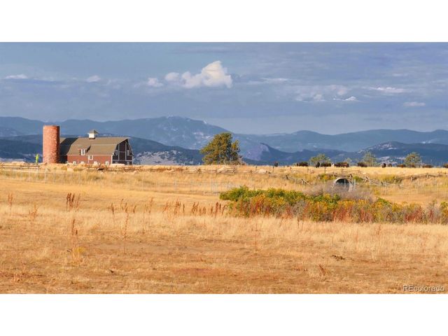 5700 Amber Ridge Dr, Castle Pines, CO 80108