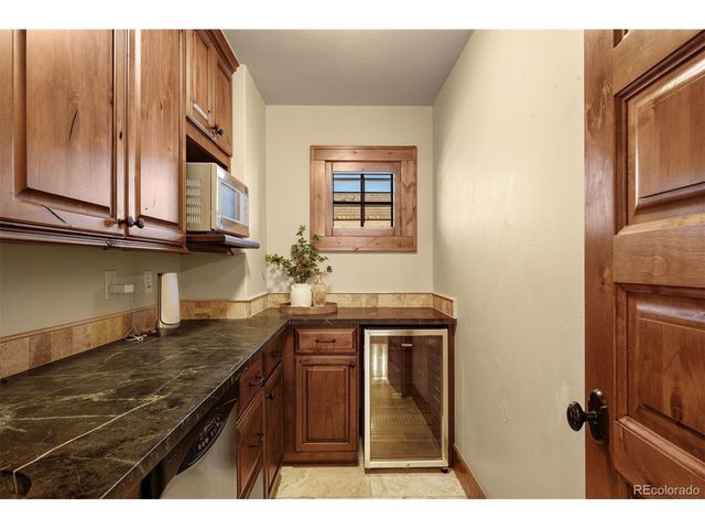 5700 Amber Ridge Dr, Castle Pines, CO 80108