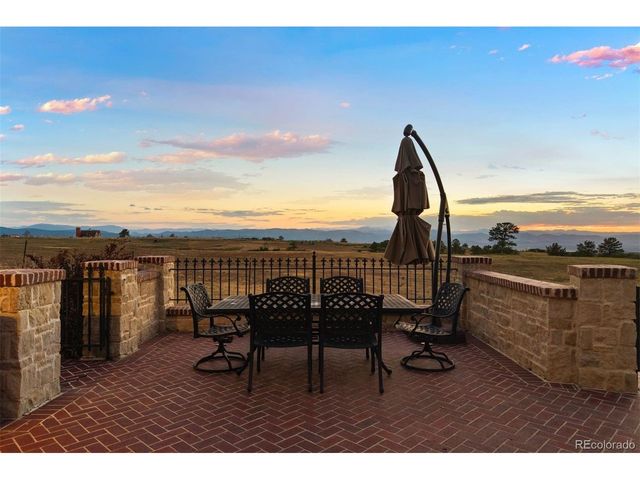 5700 Amber Ridge Dr, Castle Pines, CO 80108