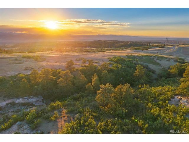 5700 Amber Ridge Dr, Castle Pines, CO 80108