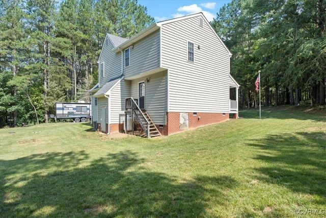 2551 Walkers Ridge Cir, Powhatan, VA 23139