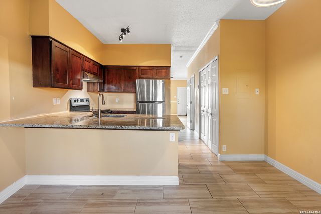 12221 Magnolia Blossom, San Antonio, TX 78247