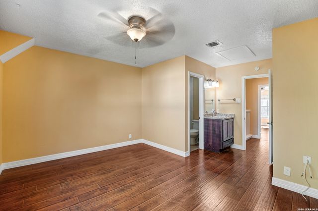 12221 Magnolia Blossom, San Antonio, TX 78247