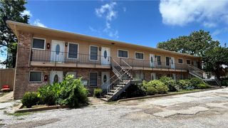 1004 Austin St 9, Portland, TX 78374