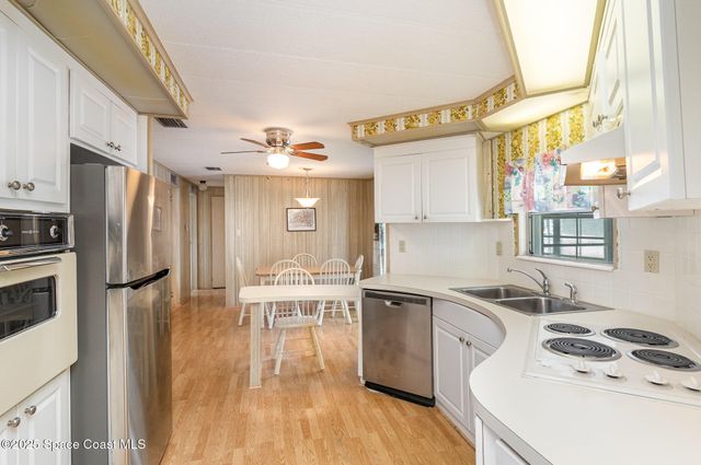 520 Jennifer Circle, Melbourne, FL 32904