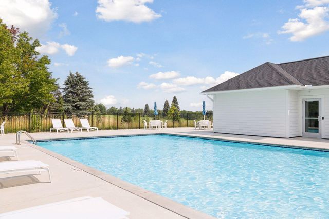 1389 Palmer Drive N, Lake Elmo, MN 55042