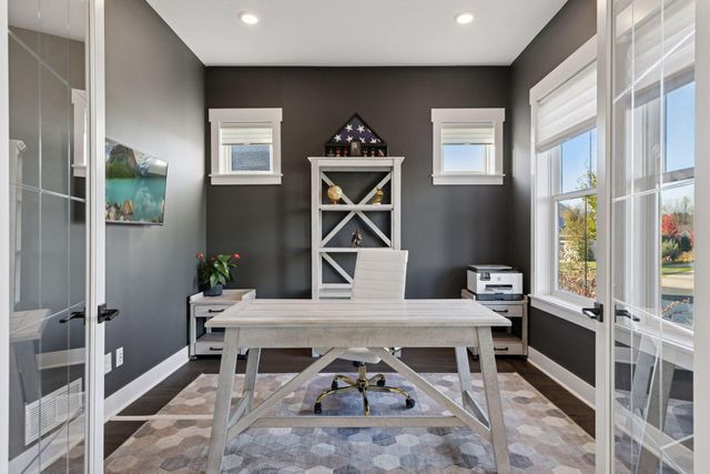 1389 Palmer Drive N, Lake Elmo, MN 55042