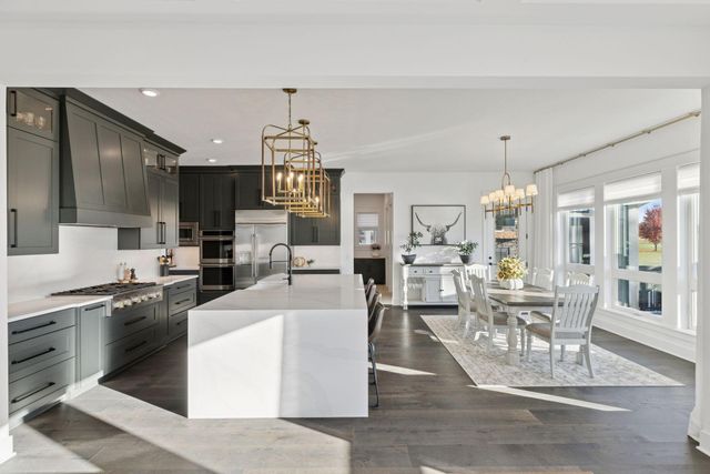 1389 Palmer Drive N, Lake Elmo, MN 55042