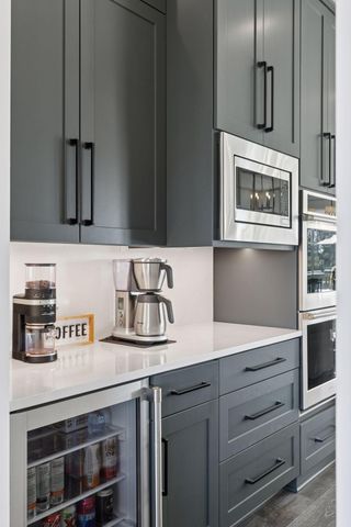 1389 Palmer Drive N, Lake Elmo, MN 55042