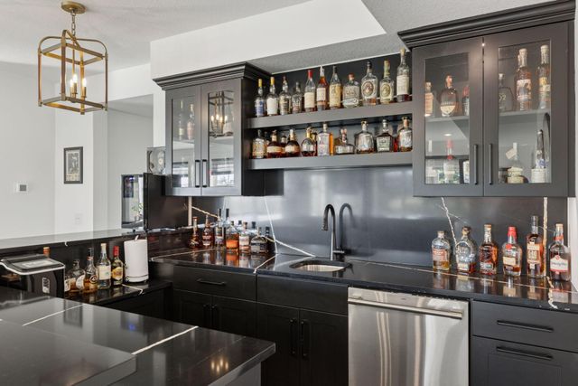 1389 Palmer Drive N, Lake Elmo, MN 55042