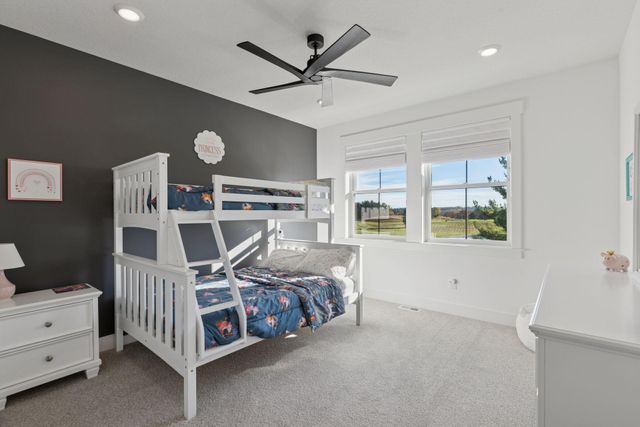 1389 Palmer Drive N, Lake Elmo, MN 55042