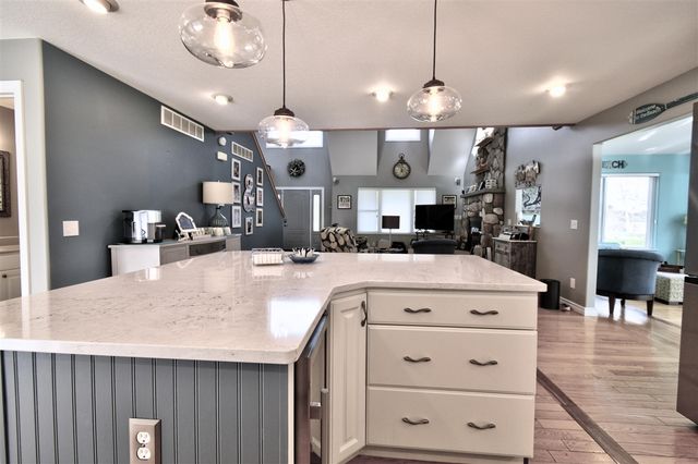 1291 S Queensway Drive, Lake Isabella, MI 48893