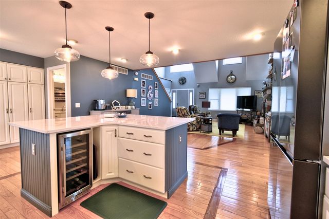 1291 S Queensway Drive, Lake Isabella, MI 48893