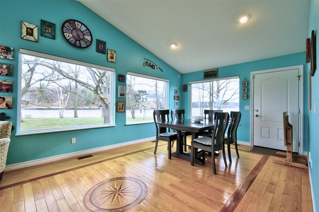 1291 S Queensway Drive, Lake Isabella, MI 48893