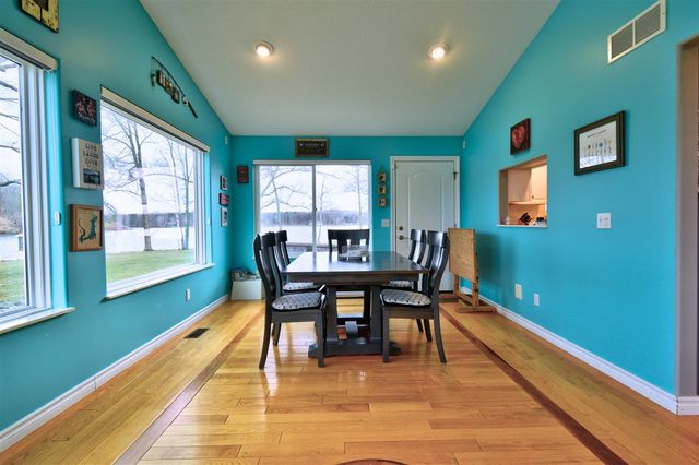 1291 S Queensway Drive, Lake Isabella, MI 48893