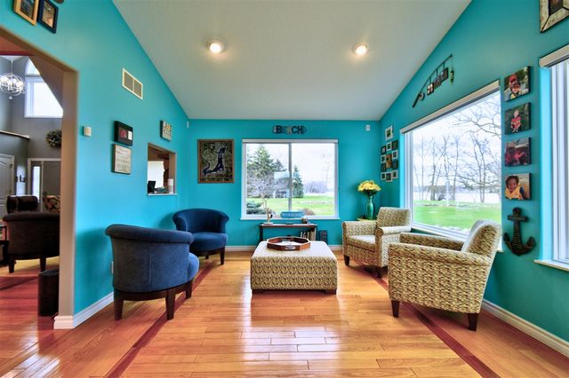 1291 S Queensway Drive, Lake Isabella, MI 48893