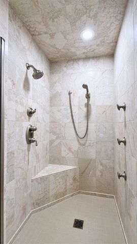 1291 S Queensway Drive, Lake Isabella, MI 48893