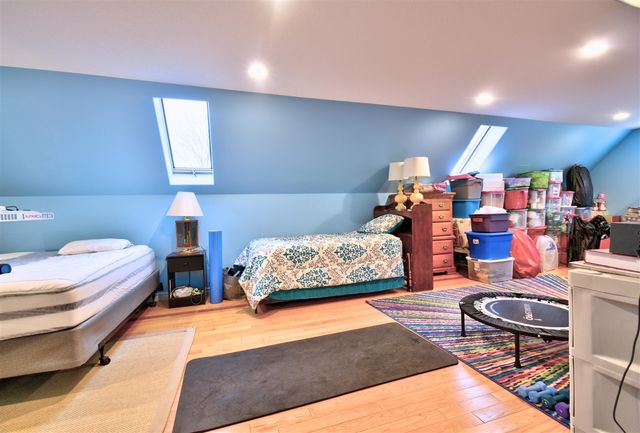 1291 S Queensway Drive, Lake Isabella, MI 48893