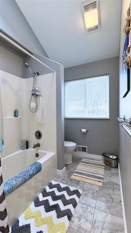 1291 S Queensway Drive, Lake Isabella, MI 48893
