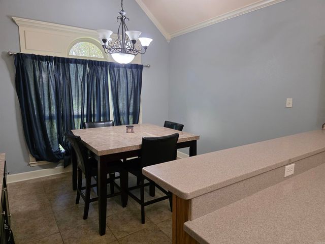599 N Holly St, Beebe, AR 72012