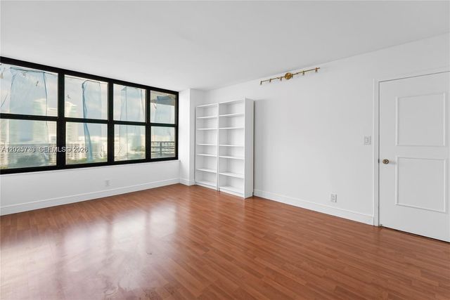 2500 Parkview Dr 1503, Hallandale Beach, FL 33009